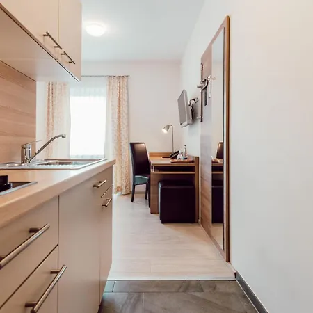 Othello Hotel apartamentowy 3*